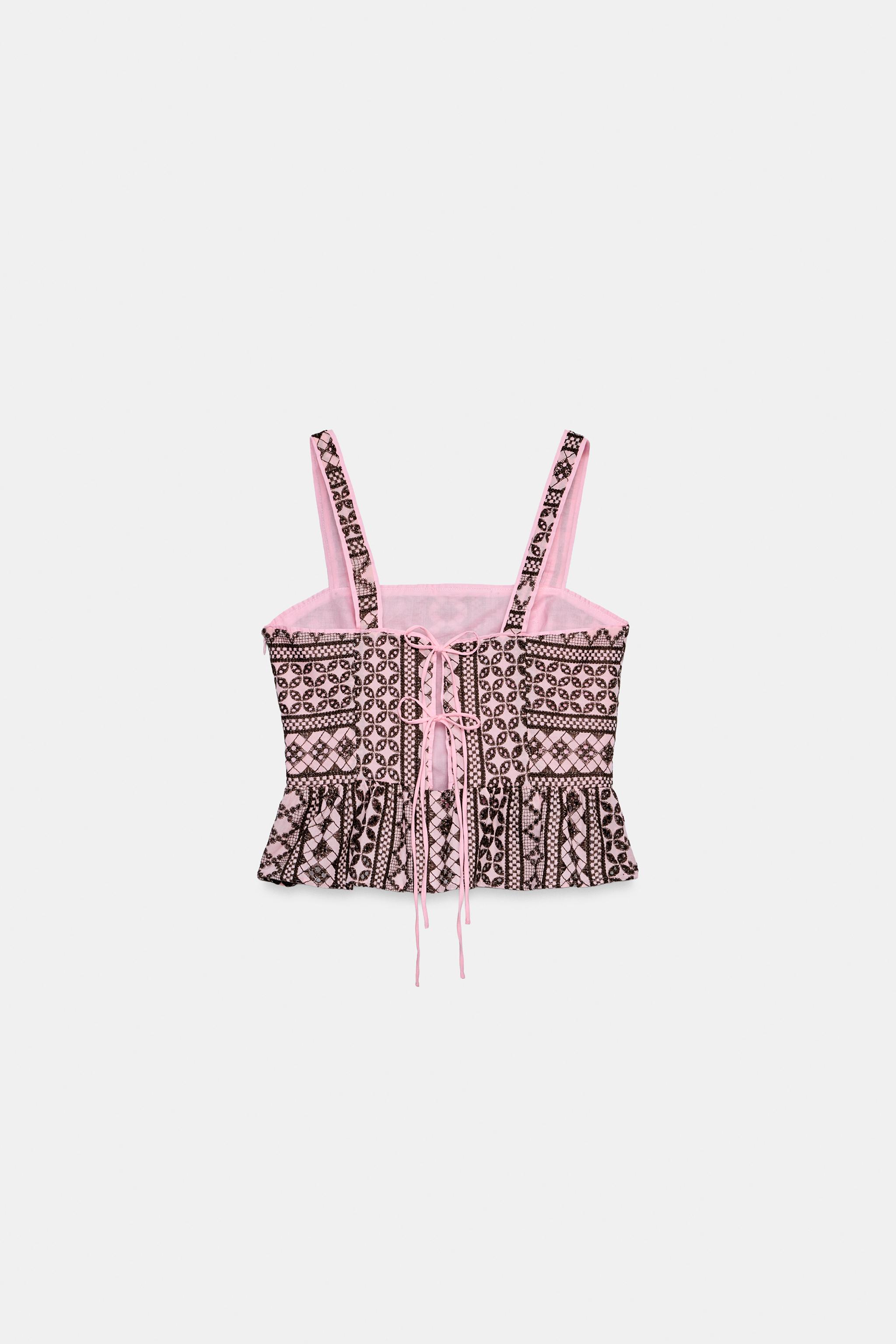 EMBROIDERED EYELET TOP